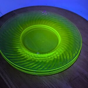 Uranium Glass 4-8" green depression plates , anchor hocking swirl?